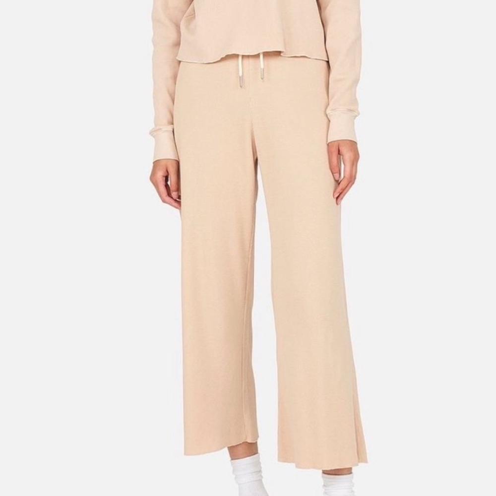 Mate the label Organic Thermal Wide Leg Pant size medium